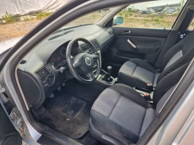 VW Golf 1.9TDI, 101кс, 03г.5вр.Италия, снимка 9