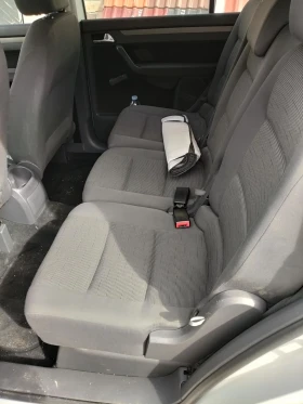 VW Touran 1.6 Bifuel, снимка 6