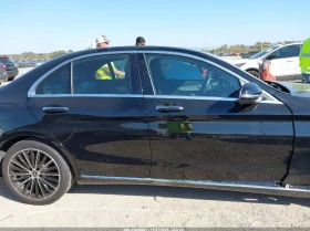 Mercedes-Benz C 300 DIGITAL* ПОДГРЕВ* 360* BURMESTER - 33900 лв. / 17332.79 € - 21071001 11