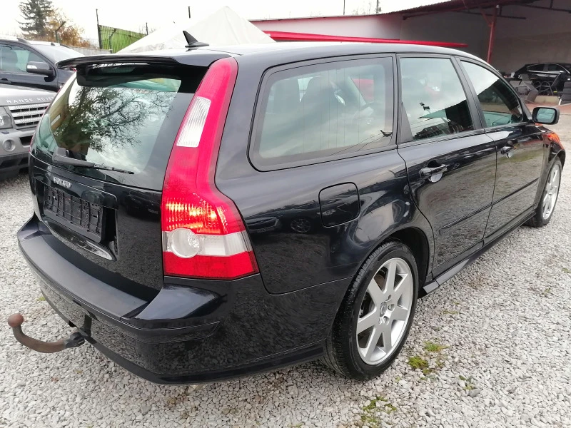 Volvo V50 Т5 2.5Т* КОЖА* КСЕНОН* * , снимка 5 - Автомобили и джипове - 43391999