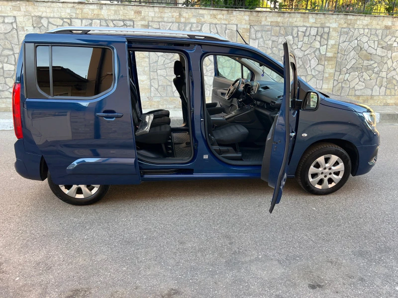 Opel Combo 1.5 136 L, снимка 15 - Автомобили и джипове - 47204099