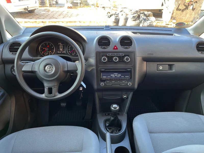 VW Caddy 1.6 bifuel фабрична газ LPG, снимка 11 - Автомобили и джипове - 47824572