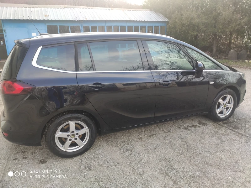 Opel Zafira Tourer C, снимка 10 - Автомобили и джипове - 48932129