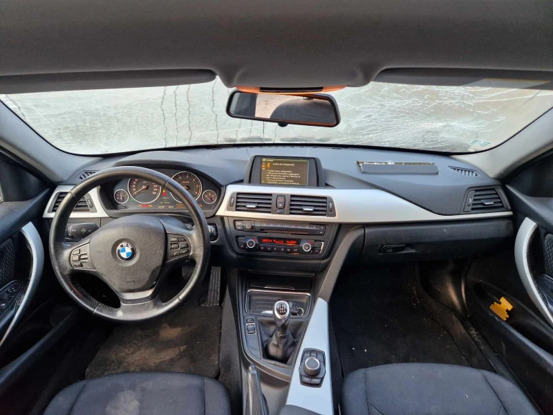 BMW 330 Xenon кожа автоматик, снимка 4 - Автомобили и джипове - 50445918