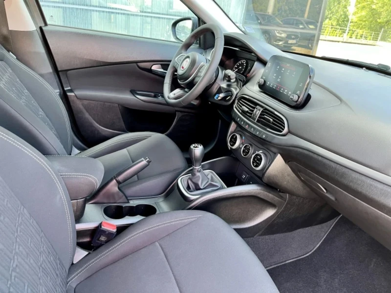 Fiat Tipo 16500km!!!!!, снимка 10 - Автомобили и джипове - 53275528