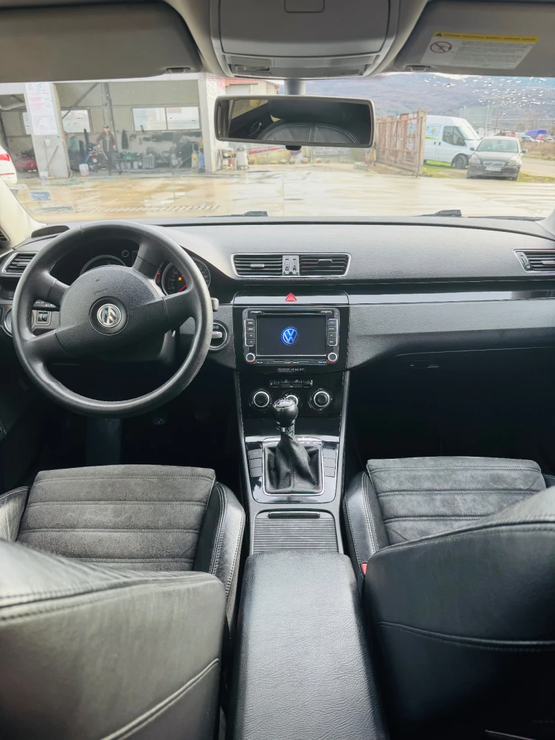 VW Passat 1.9 TDI, снимка 8 - Автомобили и джипове - 53477897