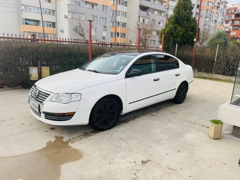 VW Passat 1.9 TDI, снимка 3 - Автомобили и джипове - 53477897