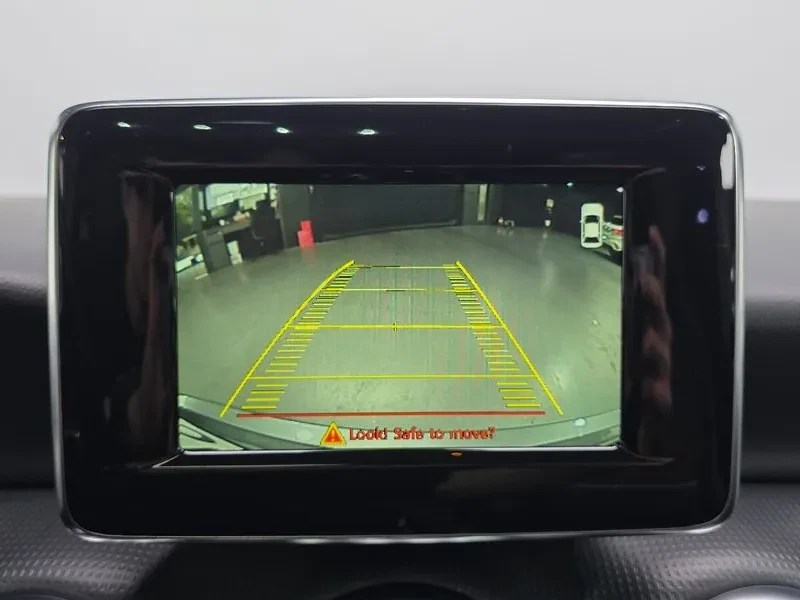 Mercedes-Benz A 200 2.0, снимка 15 - Автомобили и джипове - 54279076