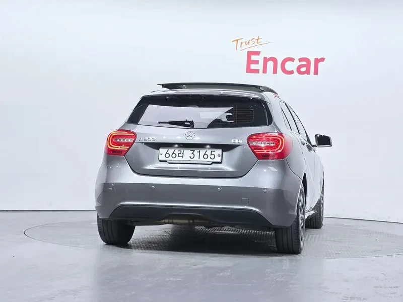 Mercedes-Benz A 200 2.0, снимка 4 - Автомобили и джипове - 54279076