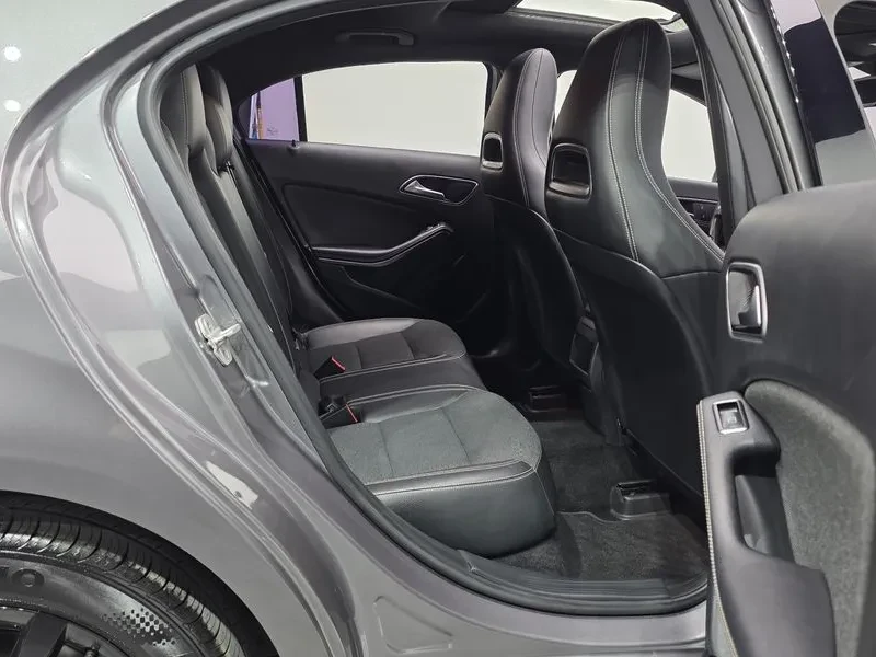 Mercedes-Benz A 200 2.0, снимка 12 - Автомобили и джипове - 54279076