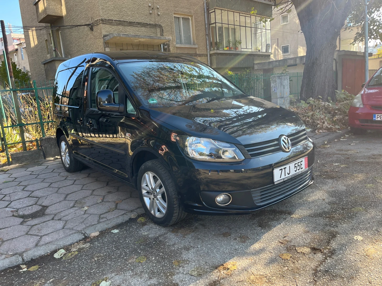 VW Caddy 1.6 bifuel фабрична газ LPG - изображение 9