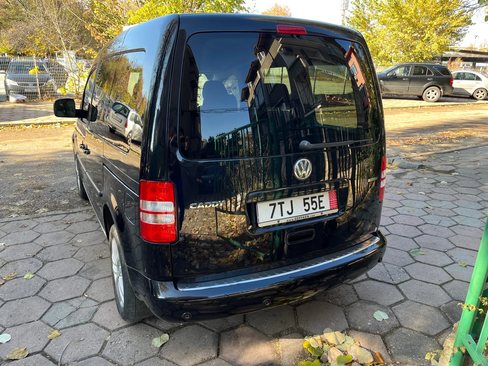 VW Caddy 1.6 bifuel фабрична газ LPG - изображение 7