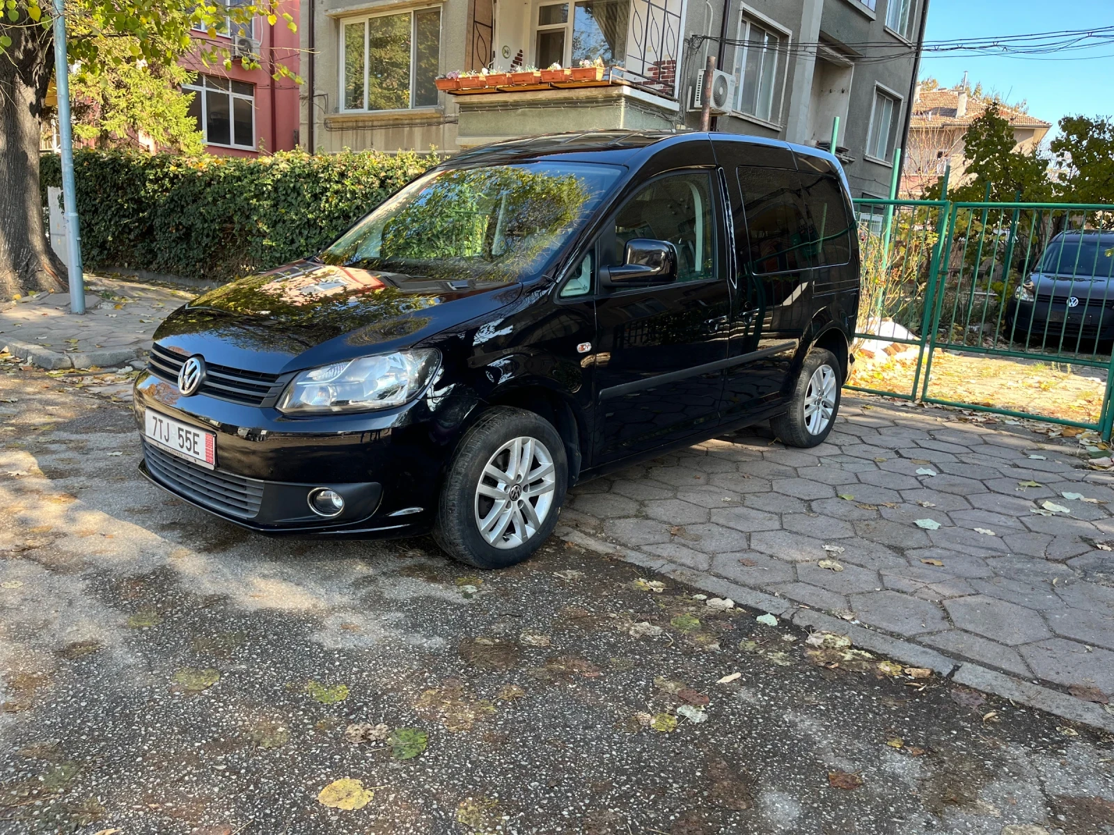 VW Caddy 1.6 bifuel фабрична газ LPG - изображение 8