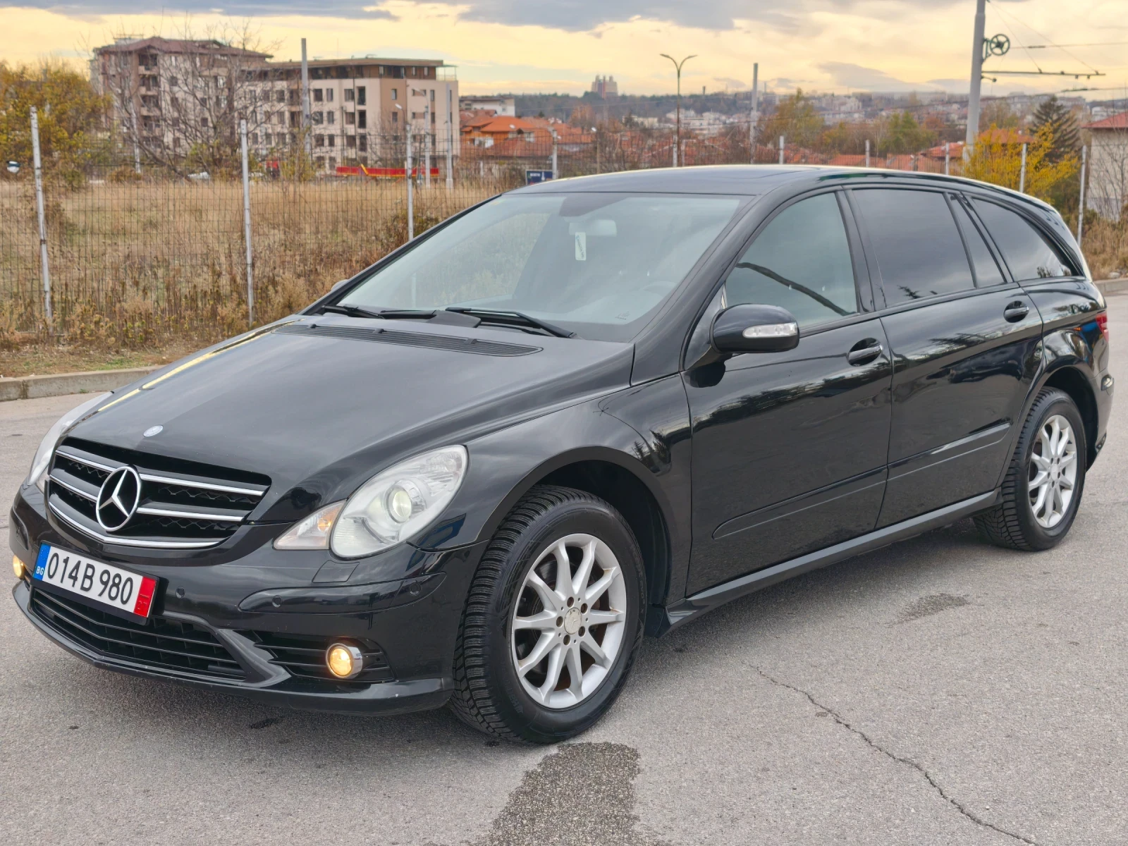 Mercedes-Benz R 320 CDI 4 Matic Long 7 местен - изображение 2