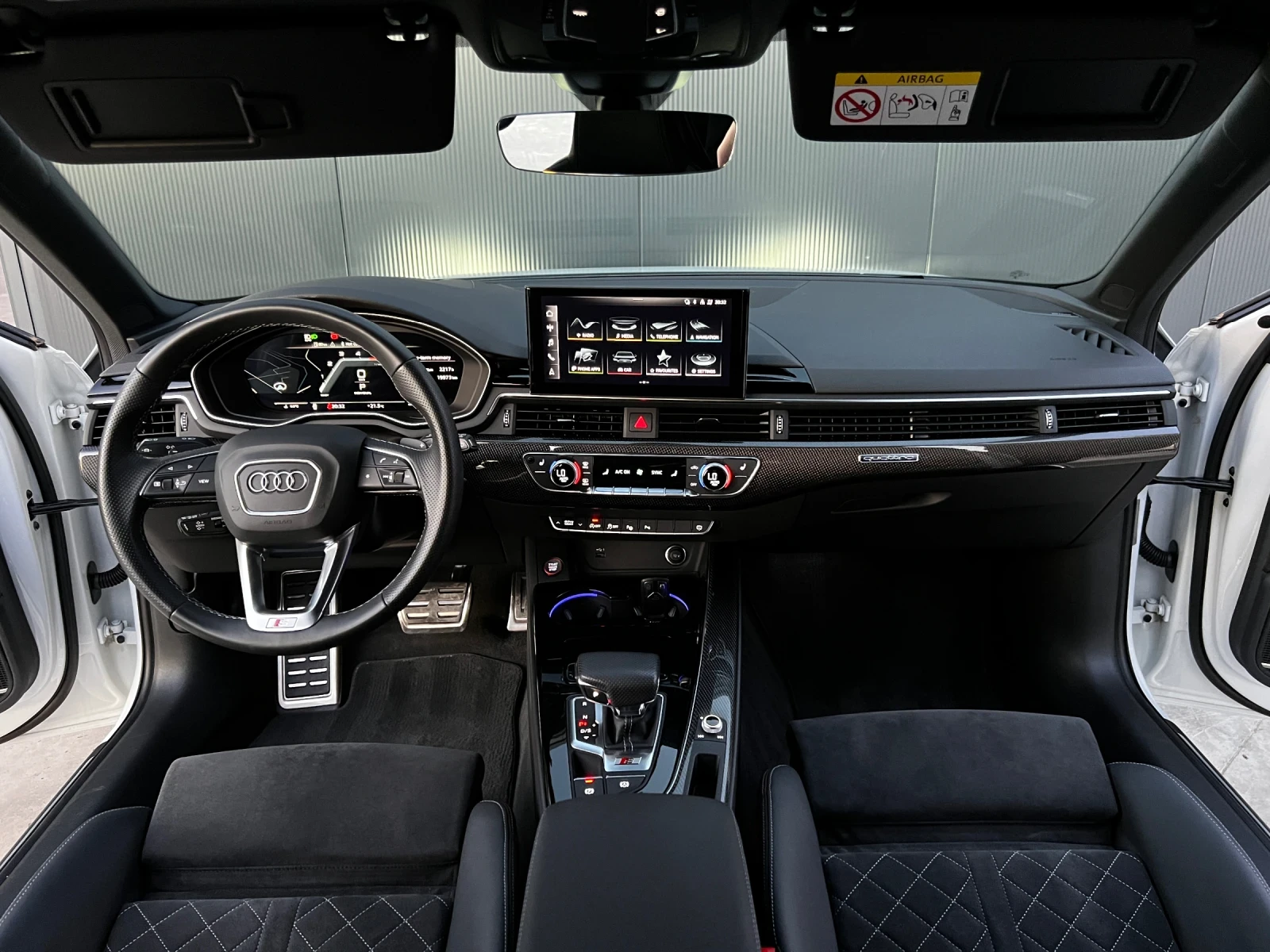 Audi S4 55TDI/CARBON/DISTRONIC/MATRIX - изображение 8