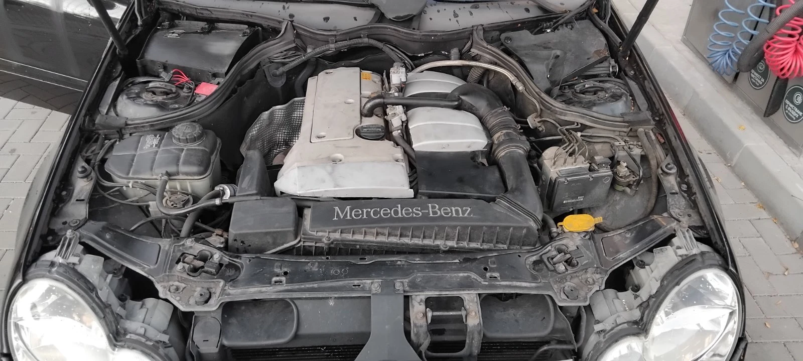 Mercedes-Benz C 180  - изображение 5