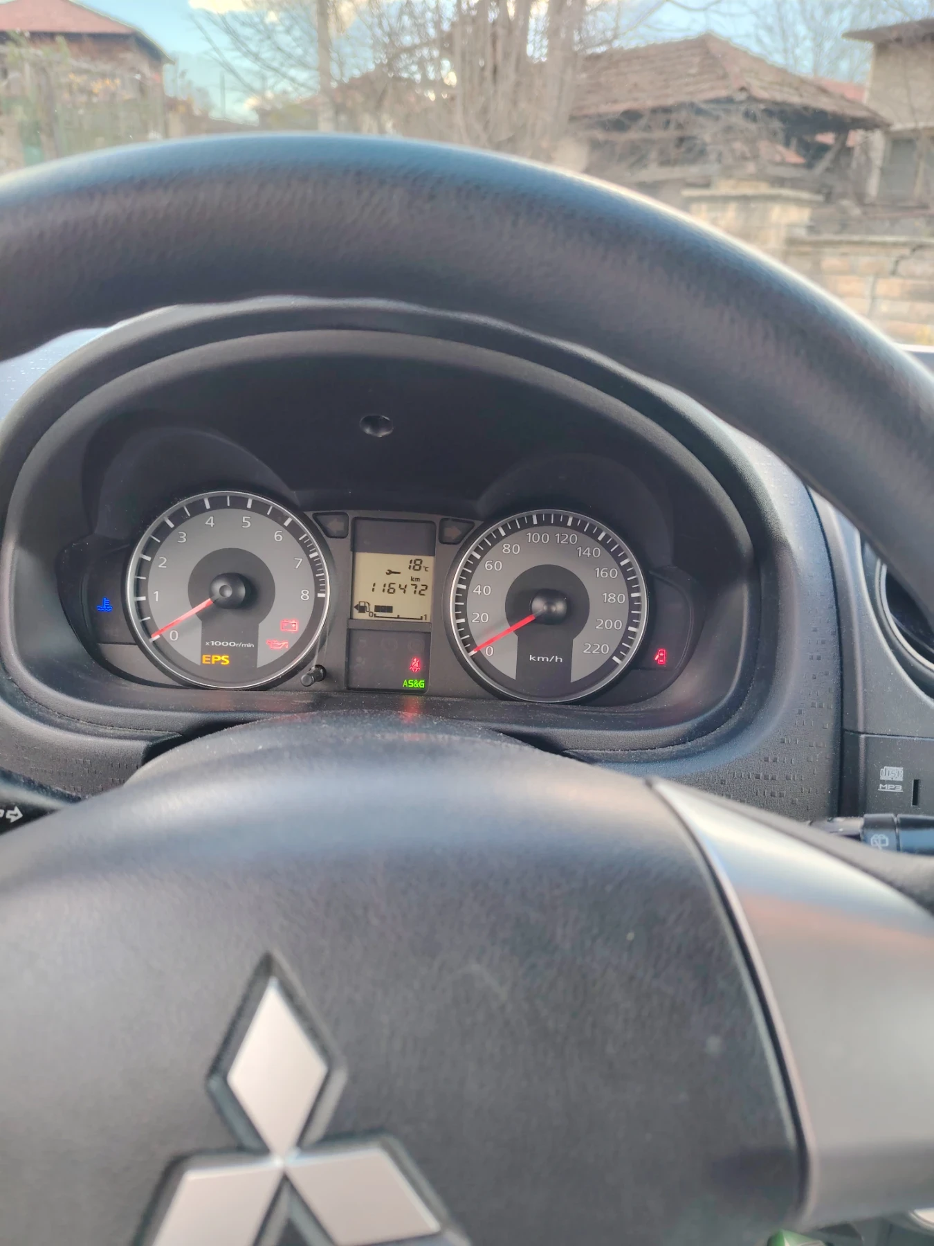 Mitsubishi Colt  - изображение 6