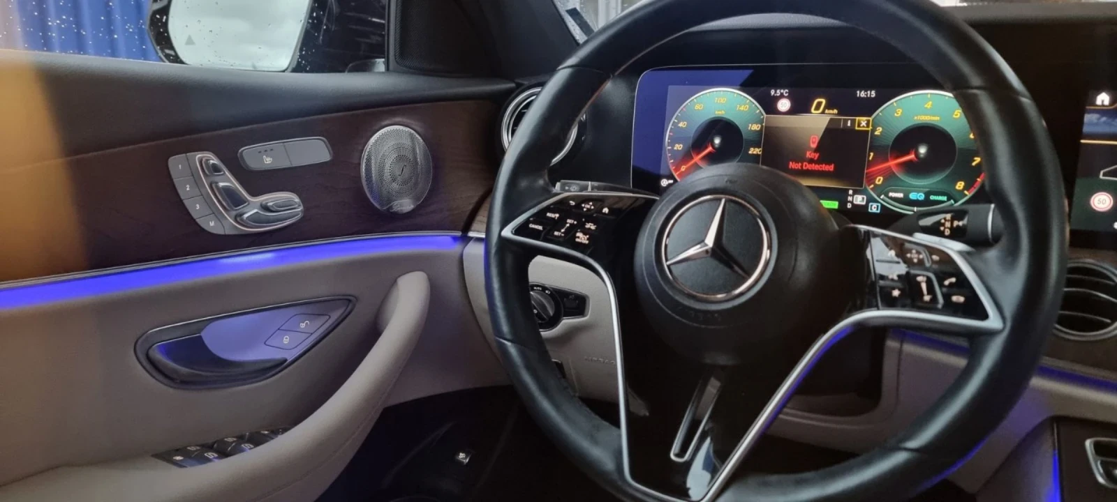 Mercedes-Benz E 450 4 matic  - изображение 10