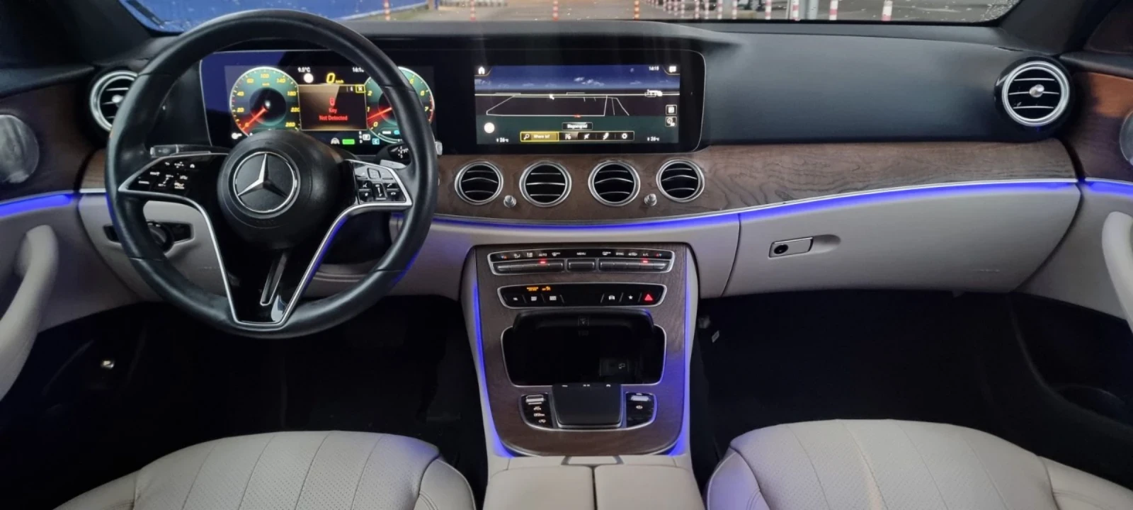 Mercedes-Benz E 450 4 matic  - изображение 9