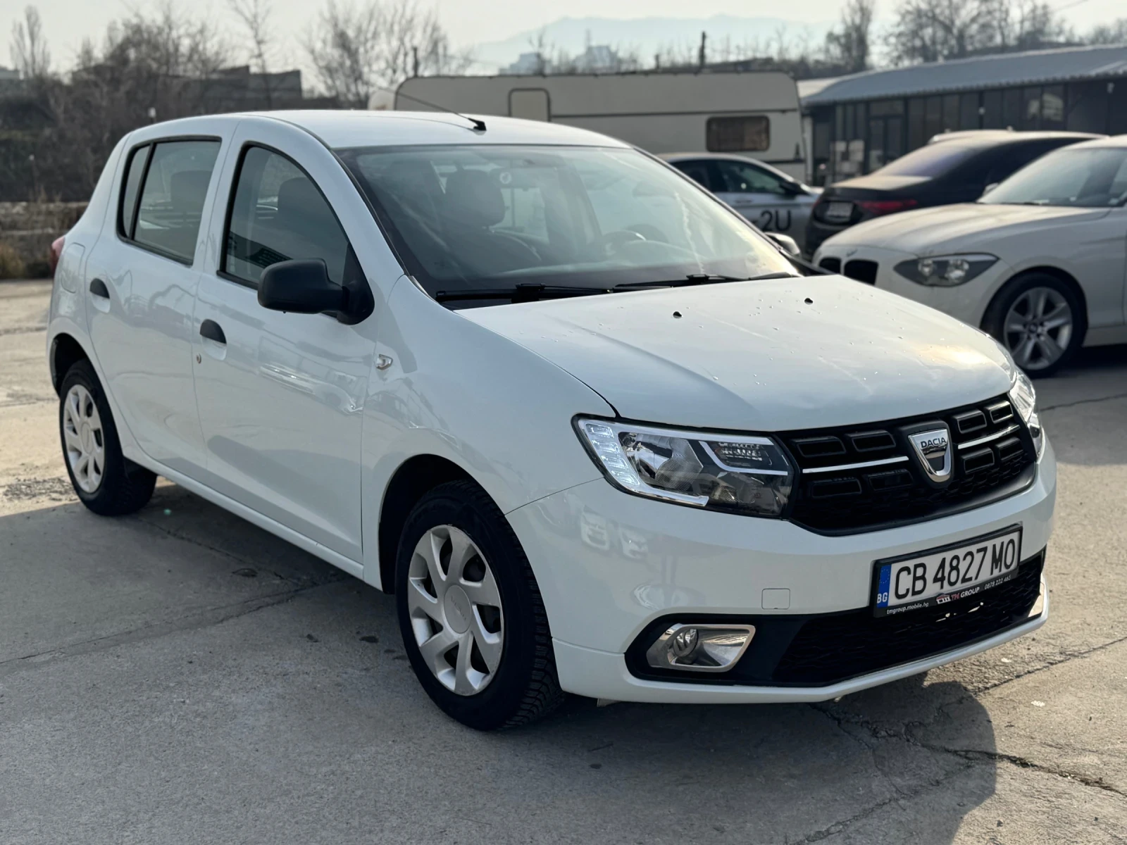 Dacia Sandero ДИЗЕЛ / КАСКО / НОВИ ЗИМНИ ГУМИ/КЛИМАТИК/АВТОПИЛОТ - изображение 3