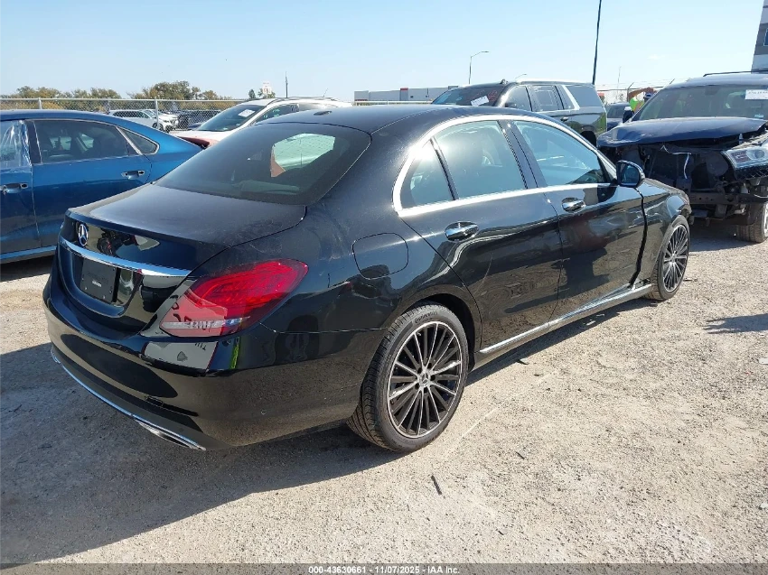 Mercedes-Benz C 300 DIGITAL* ПОДГРЕВ* 360* BURMESTER - изображение 5