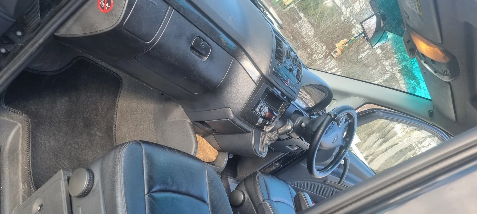 Mercedes-Benz Viano, снимка 15 - Автомобили и джипове - 53843862
