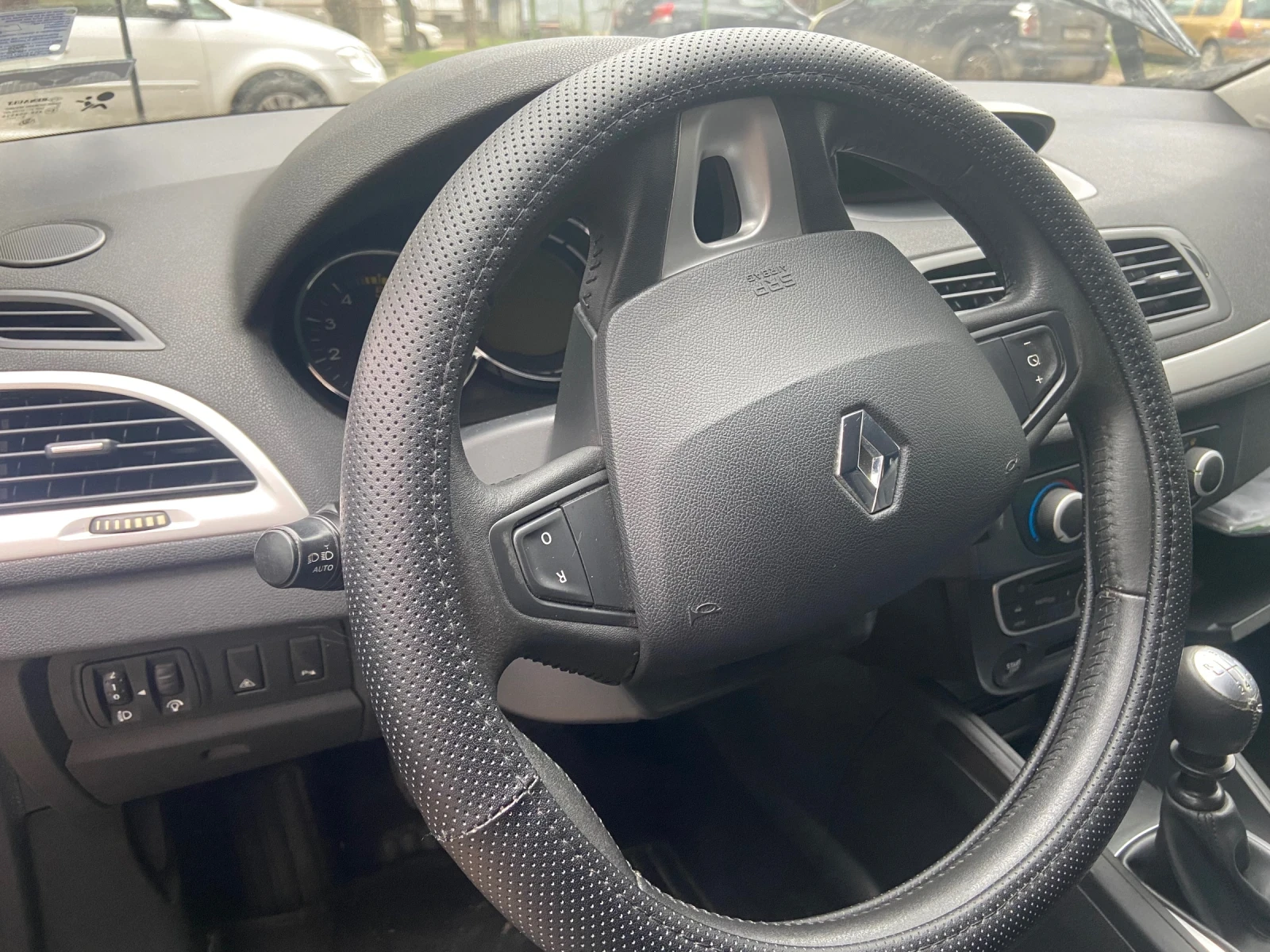 Renault Megane 4, снимка 6 - Автомобили и джипове - 53932562