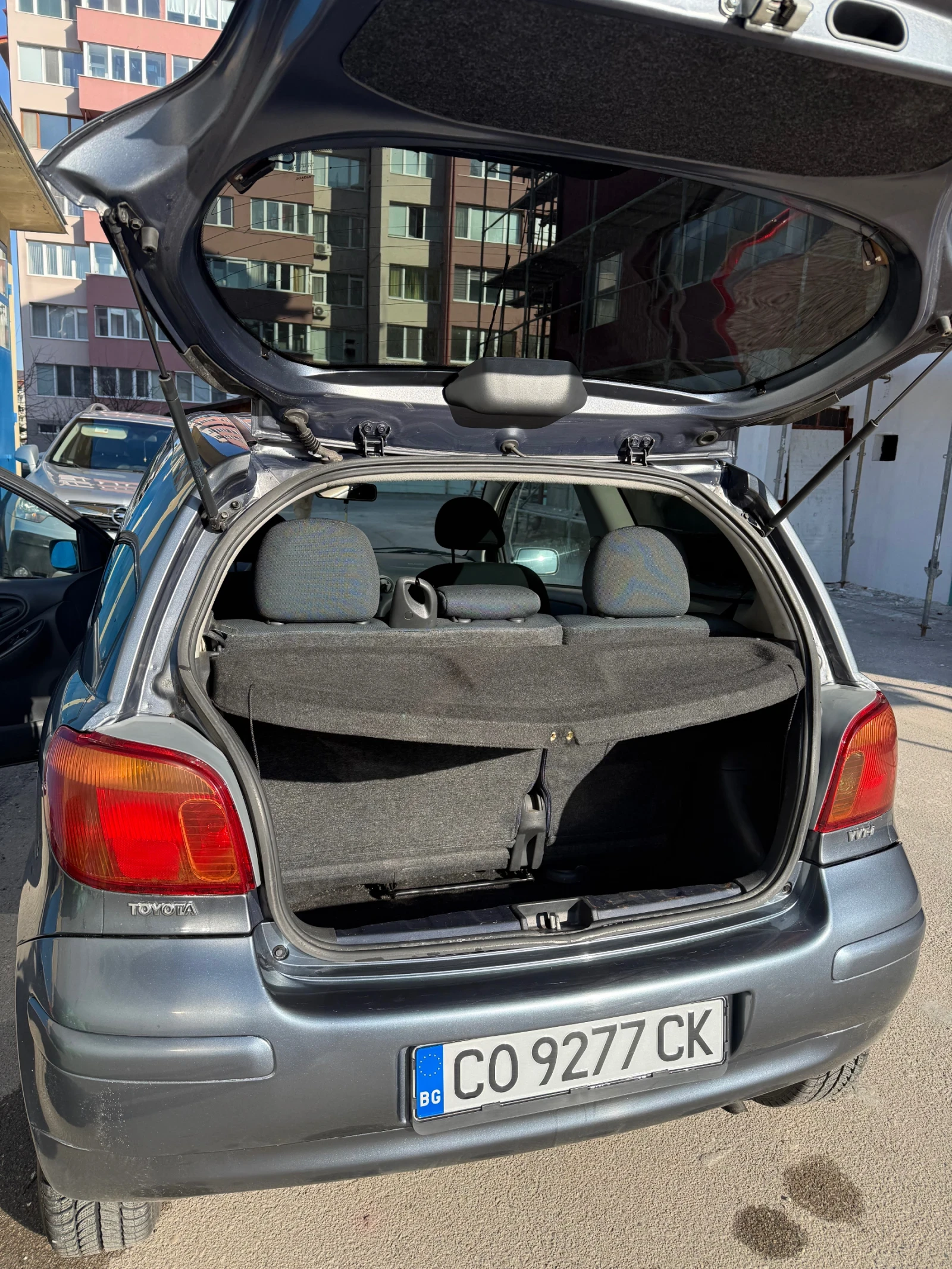 Toyota Yaris, снимка 5 - Автомобили и джипове - 53938987