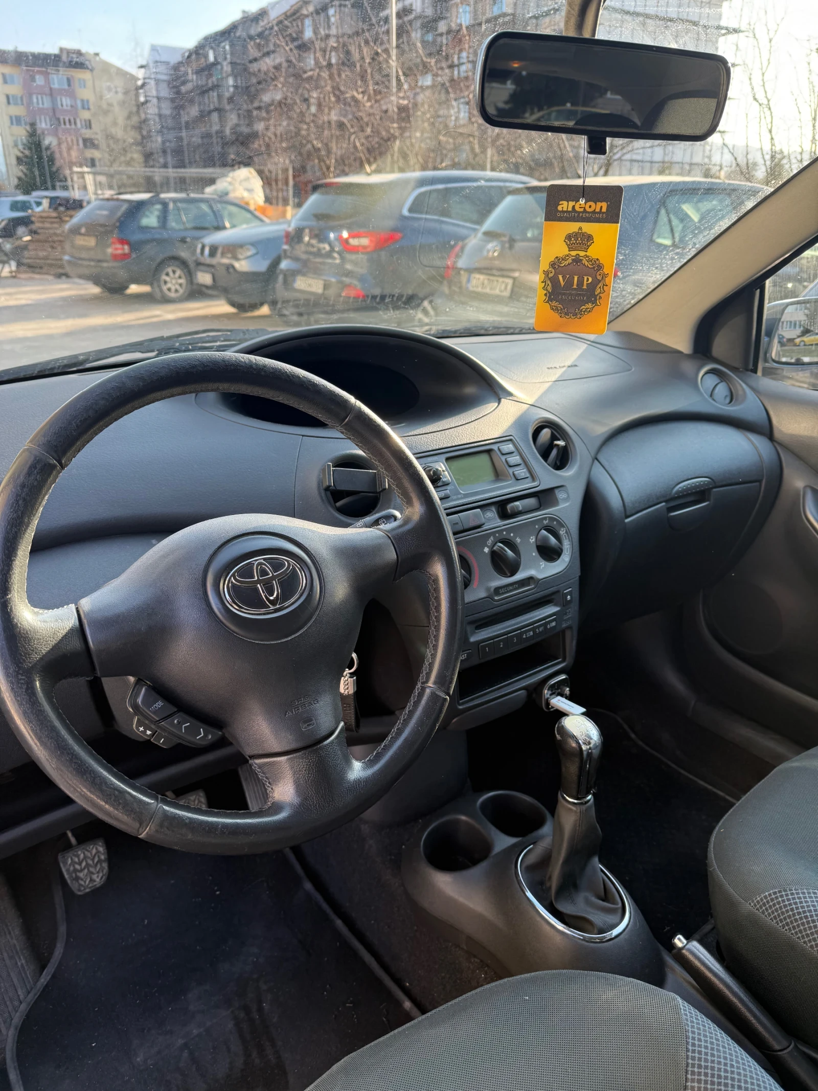Toyota Yaris, снимка 4 - Автомобили и джипове - 53938987