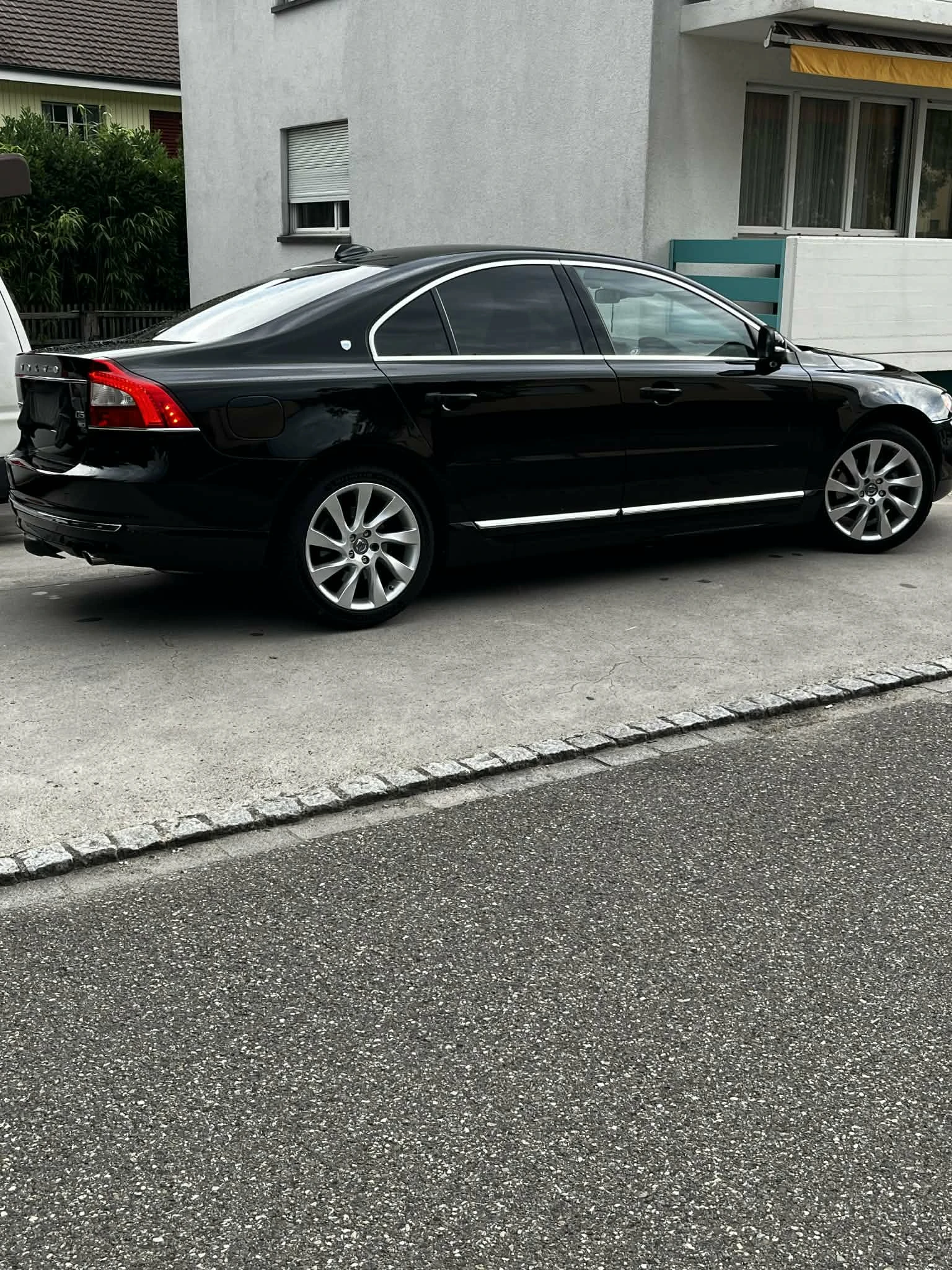 Volvo S80 2.4 D5 AWD, снимка 4 - Автомобили и джипове - 53966893
