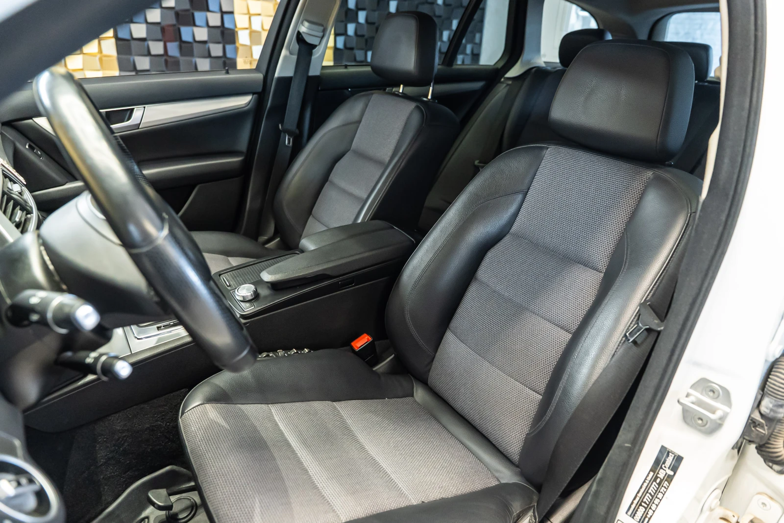 Mercedes-Benz C 200 CDI AUTOMAT, снимка 15 - Автомобили и джипове - 54053637