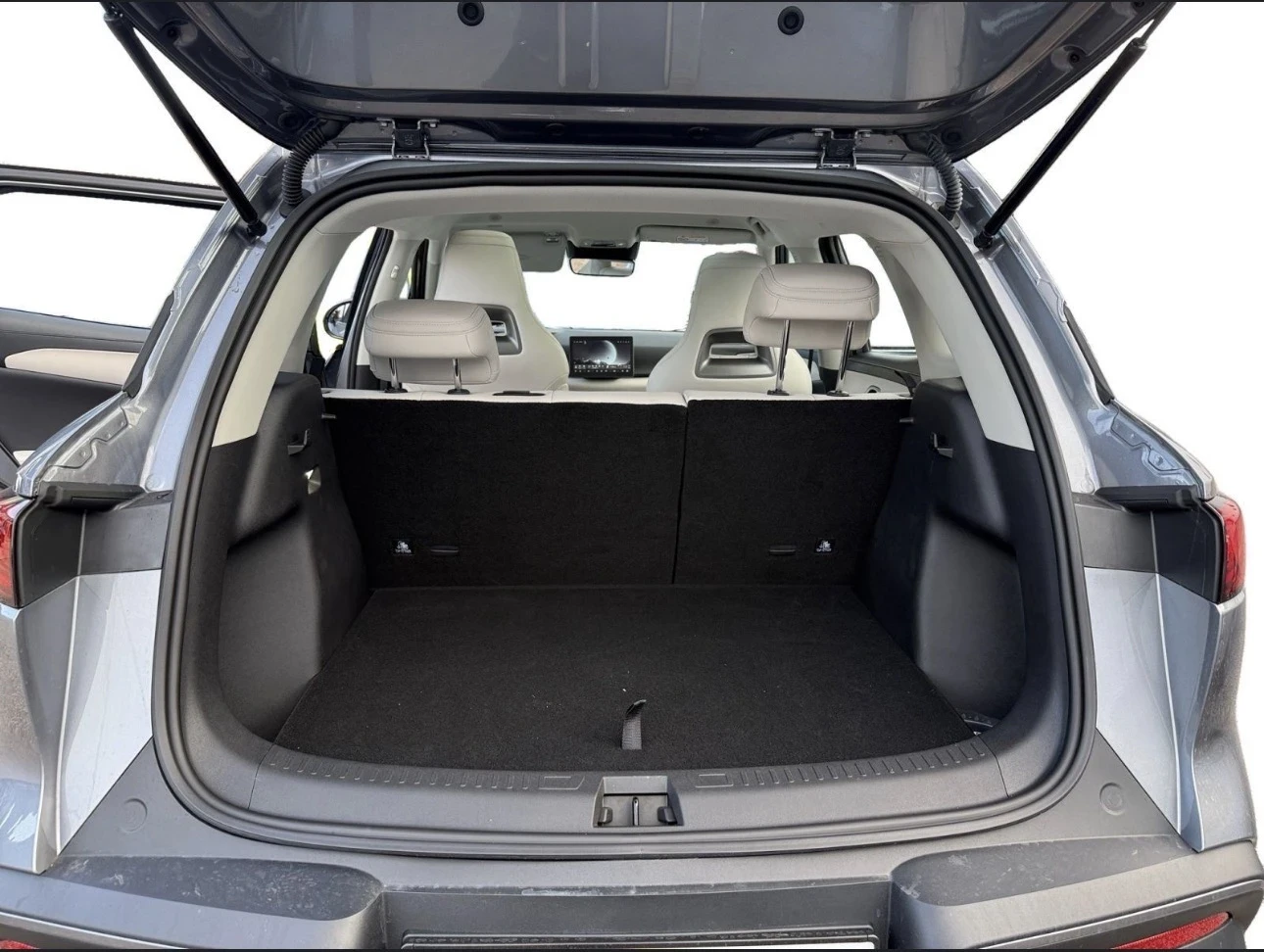 BYD Atto3 Atto 2 Active 4000 �� ���! | Mobile.bg � ����������� 13