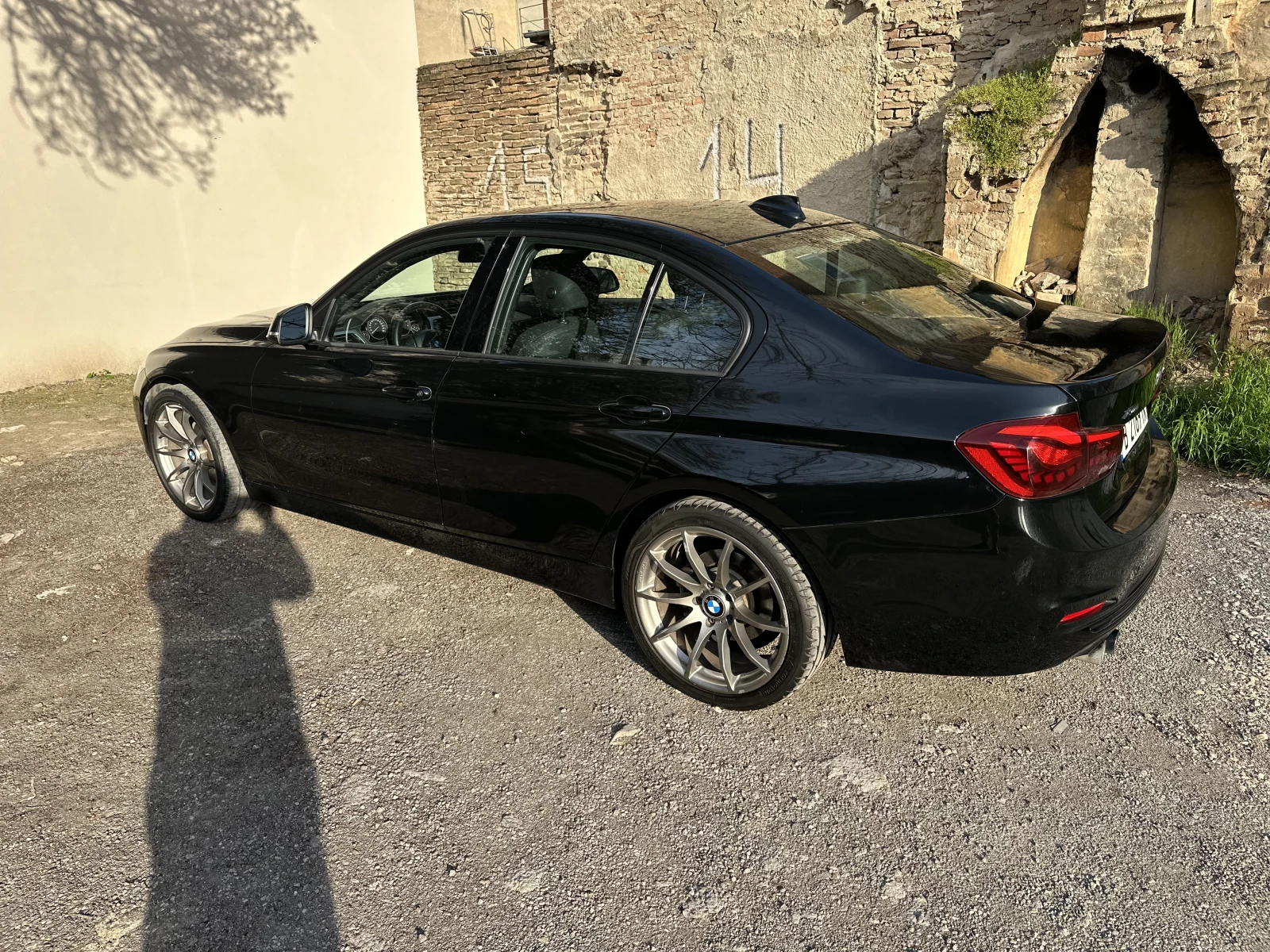 BMW 330 330Xi, снимка 2 - Автомобили и джипове - 54394277