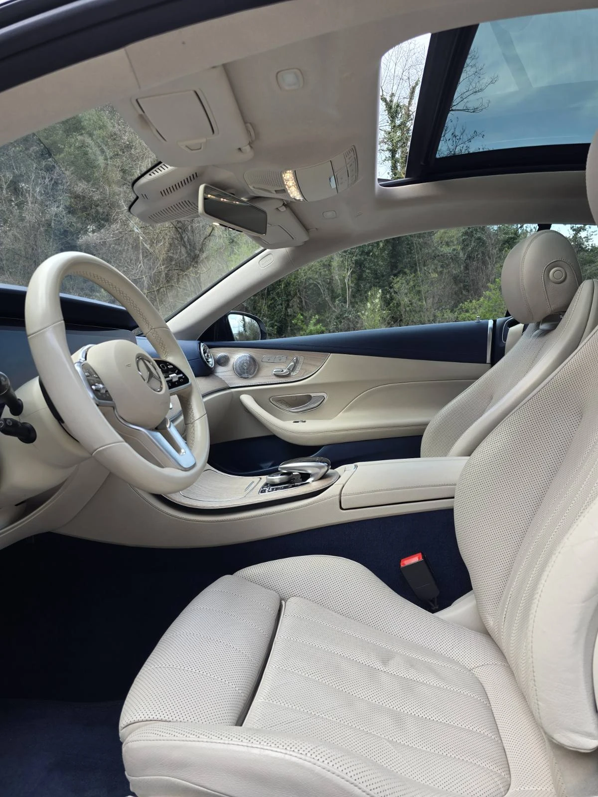 Mercedes-Benz E 450 AMG, снимка 15 - Автомобили и джипове - 54591469