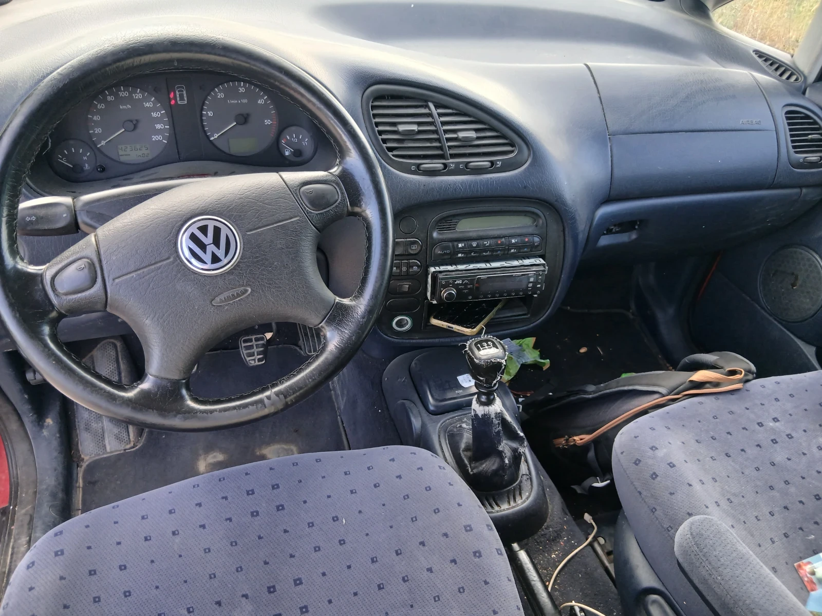 VW Sharan, снимка 4 - Автомобили и джипове - 54754396