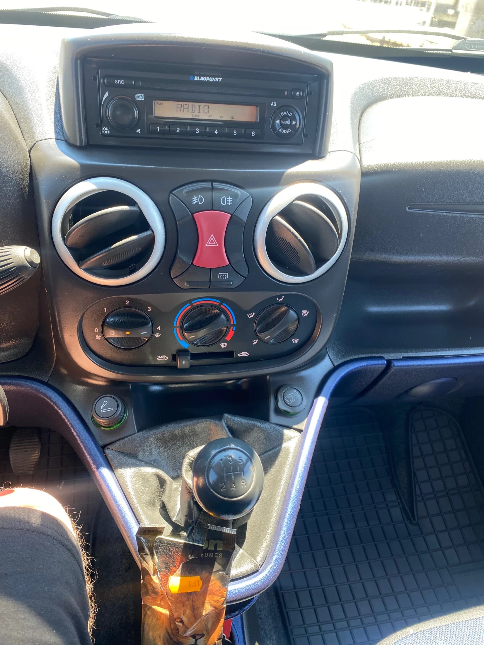 Fiat Doblo 1.9, снимка 9 - Автомобили и джипове - 54860988