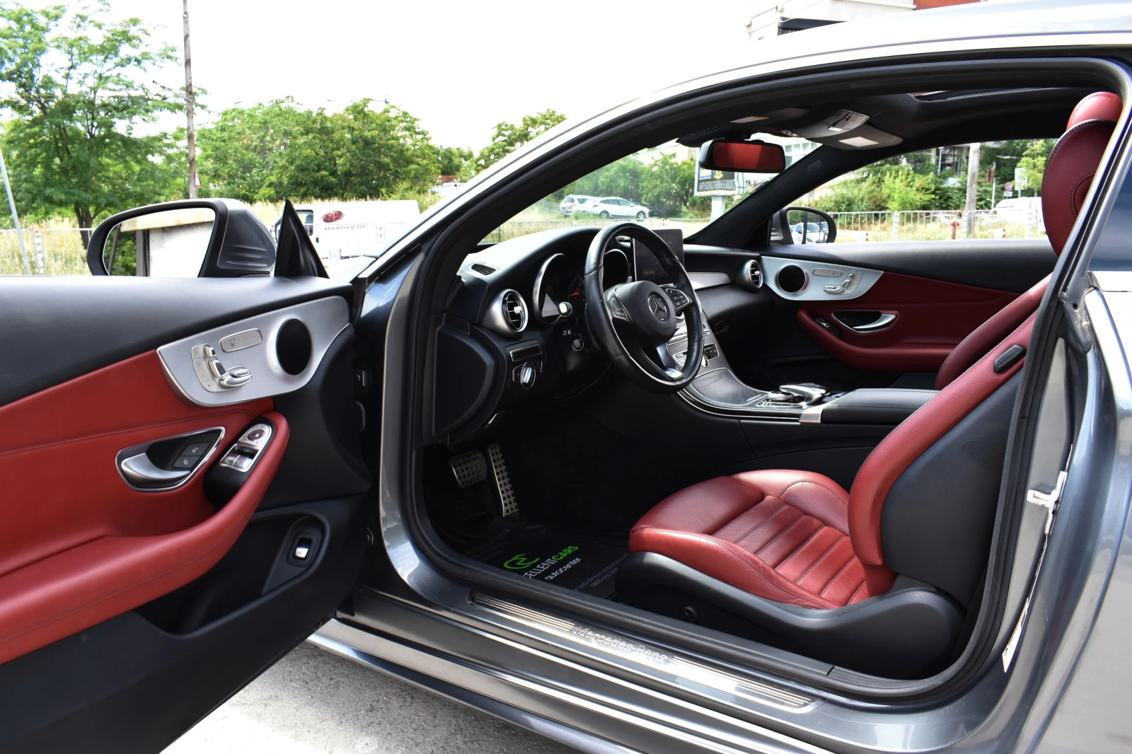 Mercedes-Benz C 300 AMG-LINE* FULL-LED* 4MATIC* COUPE, снимка 8 - Автомобили и джипове - 54957649