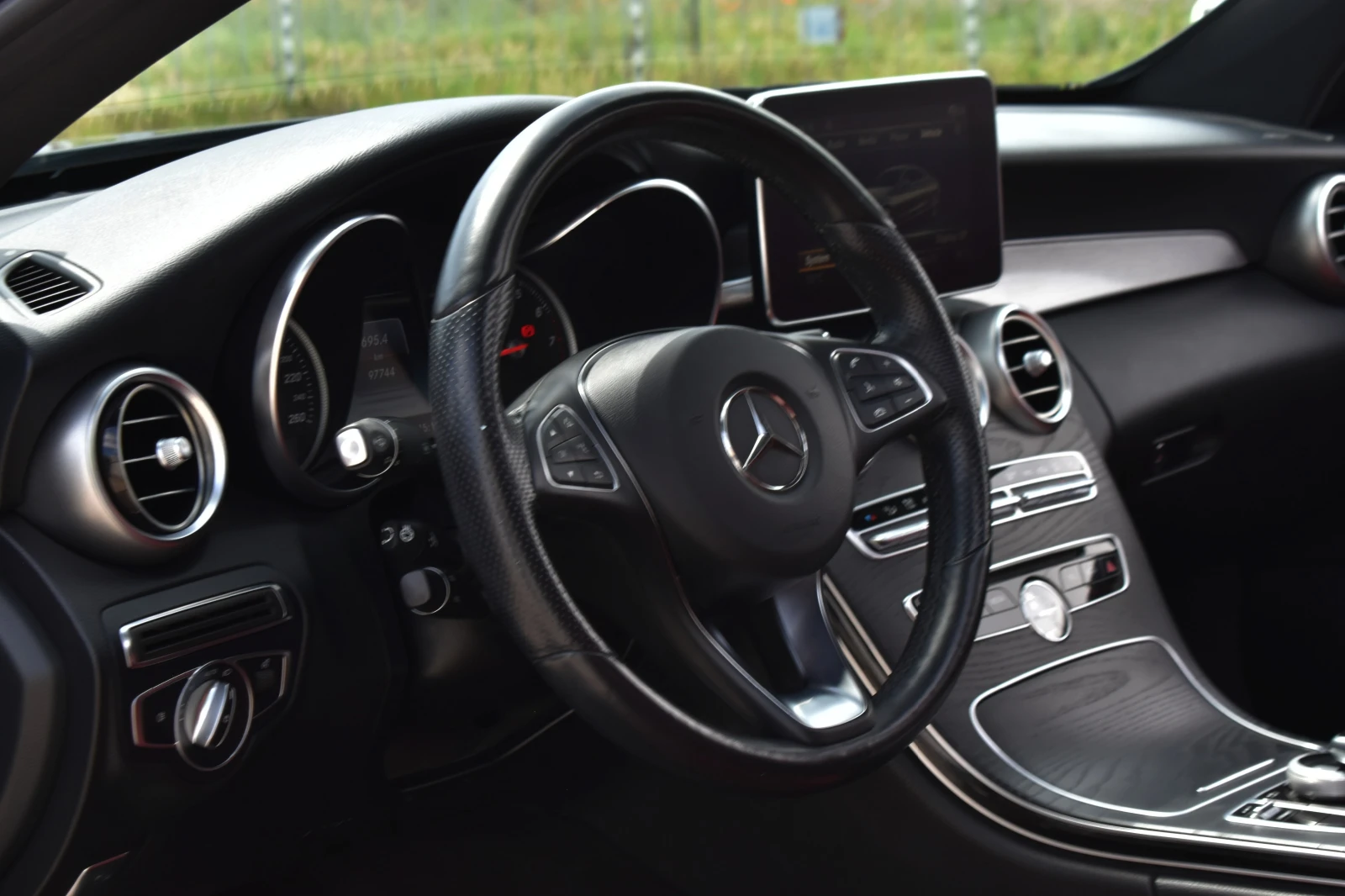 Mercedes-Benz C 300 AMG-LINE* FULL-LED* 4MATIC* COUPE, снимка 9 - Автомобили и джипове - 54957649