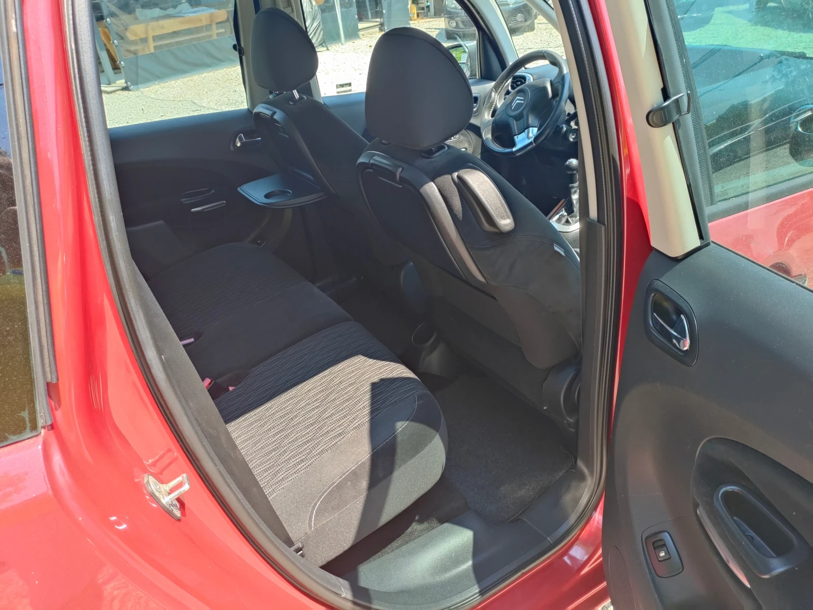 Citroen C3 Picasso 1.6hdi-92ks.Italy, снимка 14 - Автомобили и джипове - 55147054