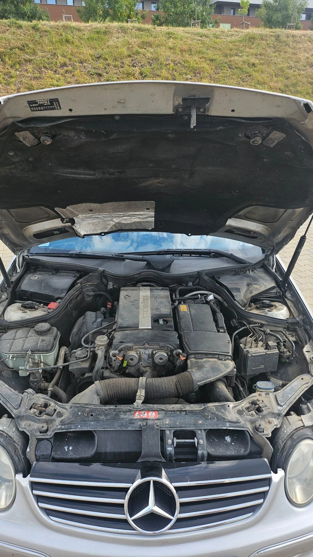 Mercedes-Benz CLK C200 Kompressor, снимка 12 - Автомобили и джипове - 55399368