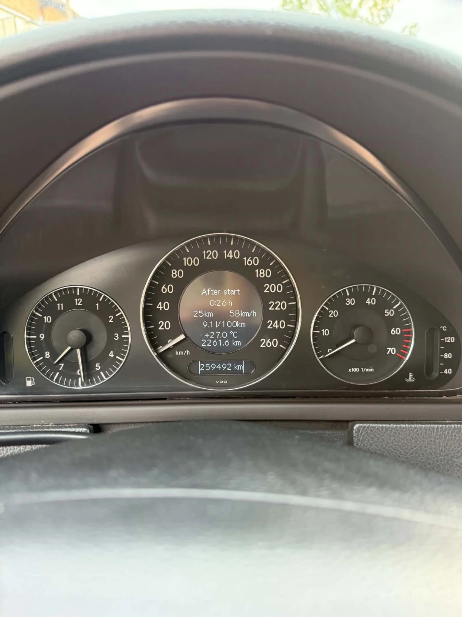 Mercedes-Benz CLK C200 Kompressor, снимка 14 - Автомобили и джипове - 55399368