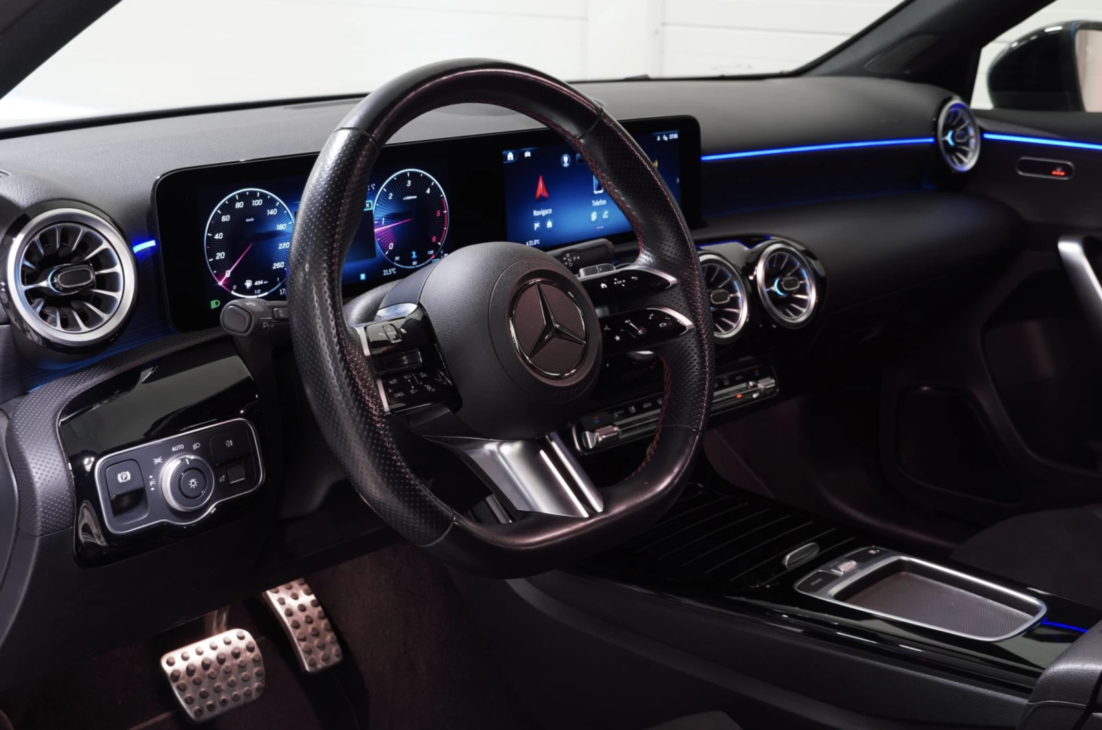 Mercedes-Benz A 200 d AMG Line/����� �����/��������� | Mobile.bg � ����������� 6