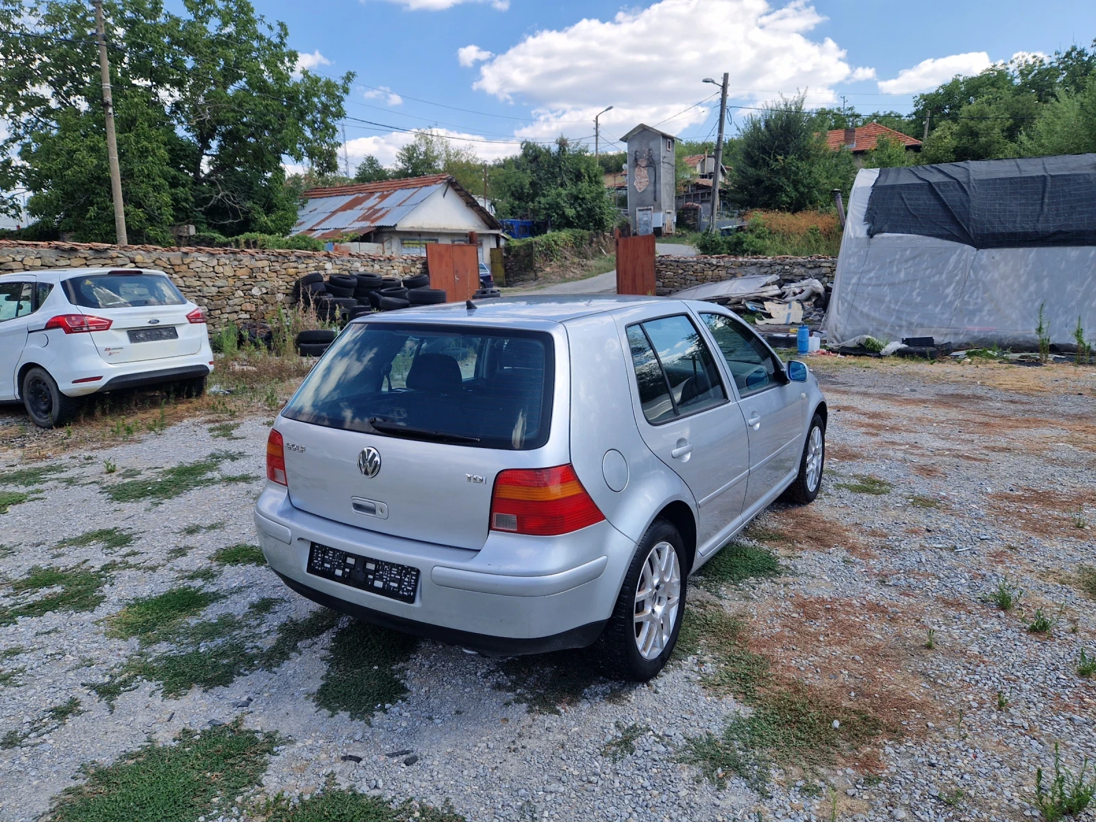 VW Golf 1.9TDI, 101кс, 03г.5вр.Италия, снимка 3 - Автомобили и джипове - 55639055