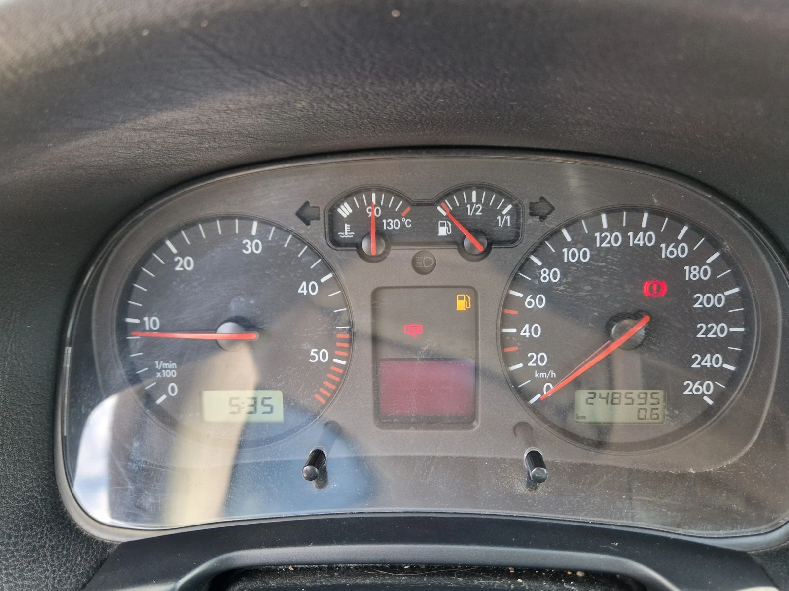 VW Golf 1.9TDI, 101кс, 03г.5вр.Италия, снимка 14 - Автомобили и джипове - 55639055