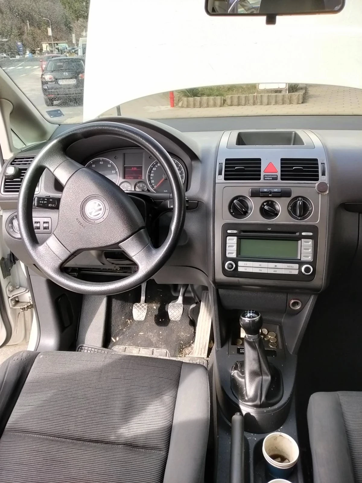 VW Touran 1.6 Bifuel, снимка 5 - Автомобили и джипове - 55877520