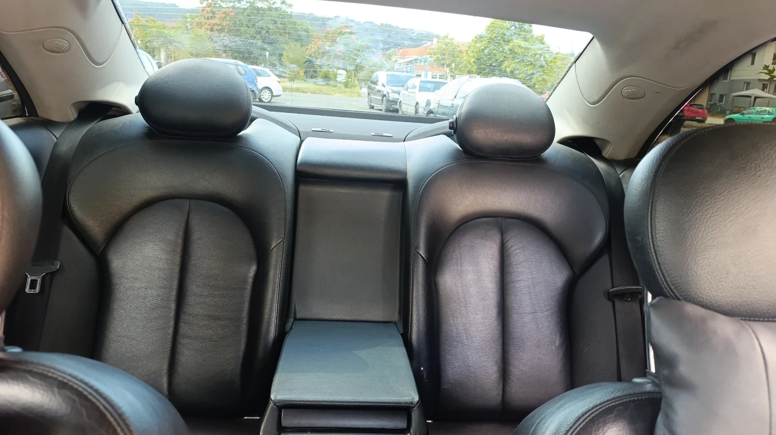 Mercedes-Benz CLK, снимка 15 - Автомобили и джипове - 55953644