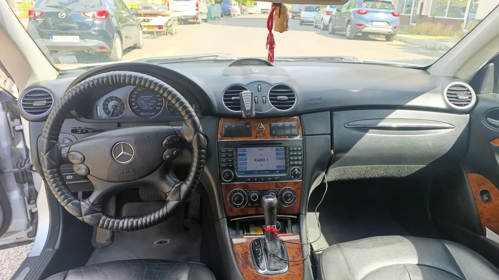 Mercedes-Benz CLK, снимка 14 - Автомобили и джипове - 55953644