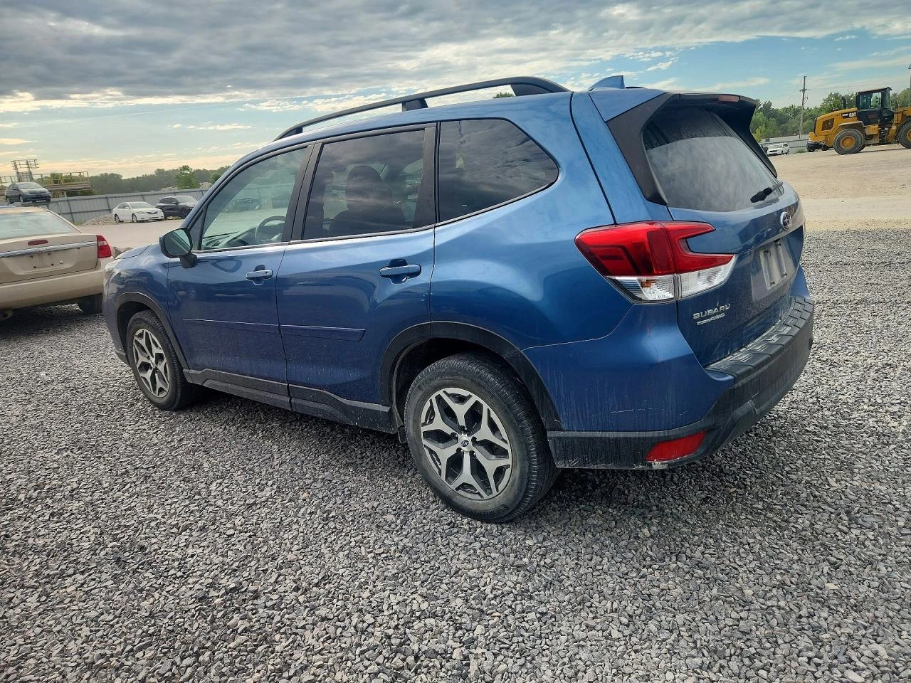 Subaru Forester 2.5l Premium, снимка 2 - Автомобили и джипове - 56049850