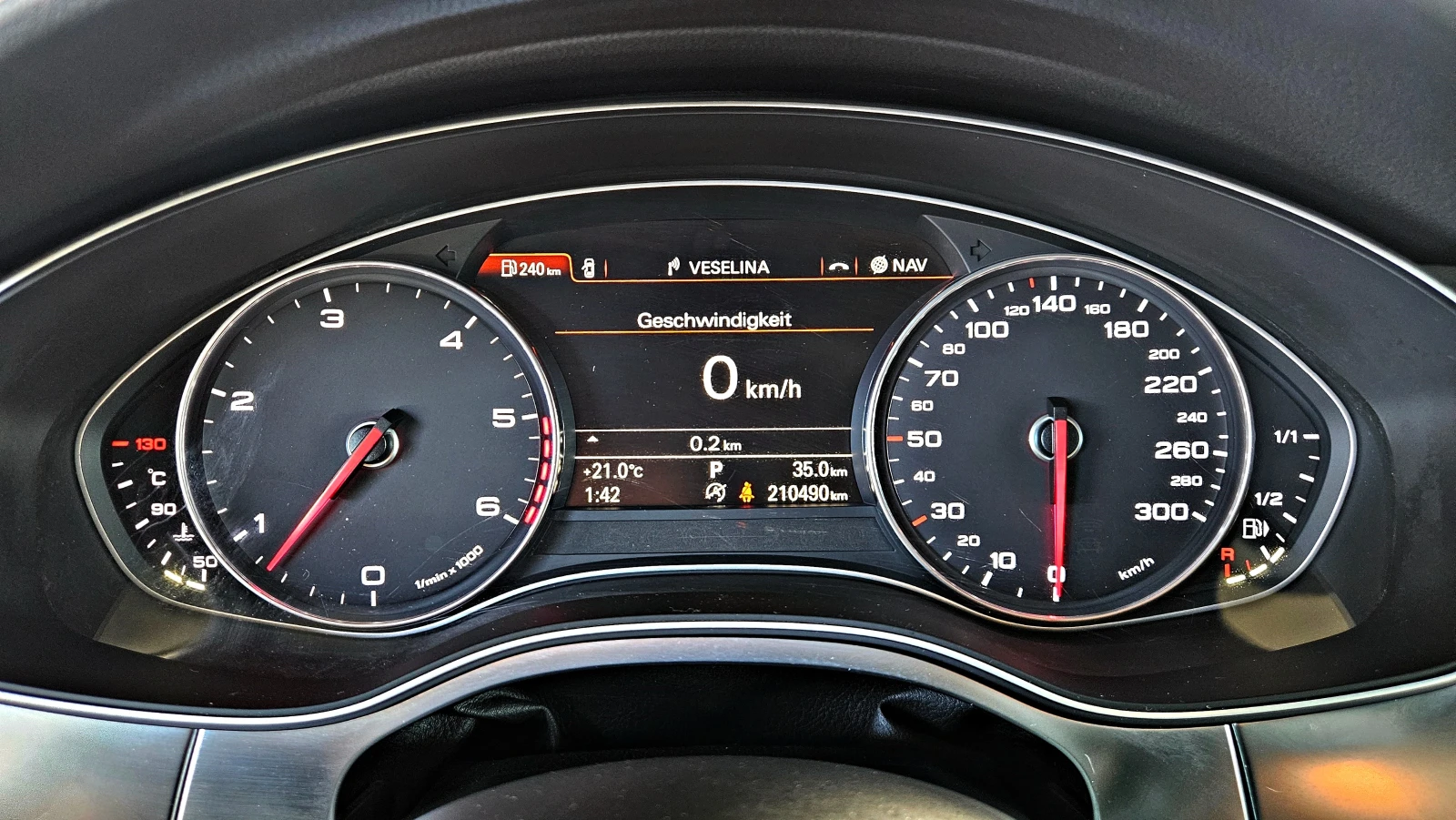 Audi A7 S-LINE/GERMANY/DISTRON/AMBIENT/ПОДГРЕВ/KEYLESS/LIZ, снимка 9 - Автомобили и джипове - 56073211