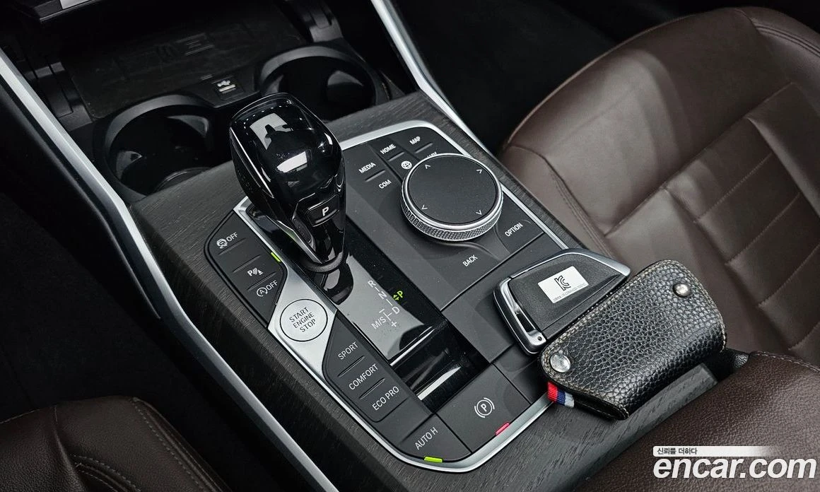 BMW 330 330i Luxury, снимка 11 - Автомобили и джипове - 56156618
